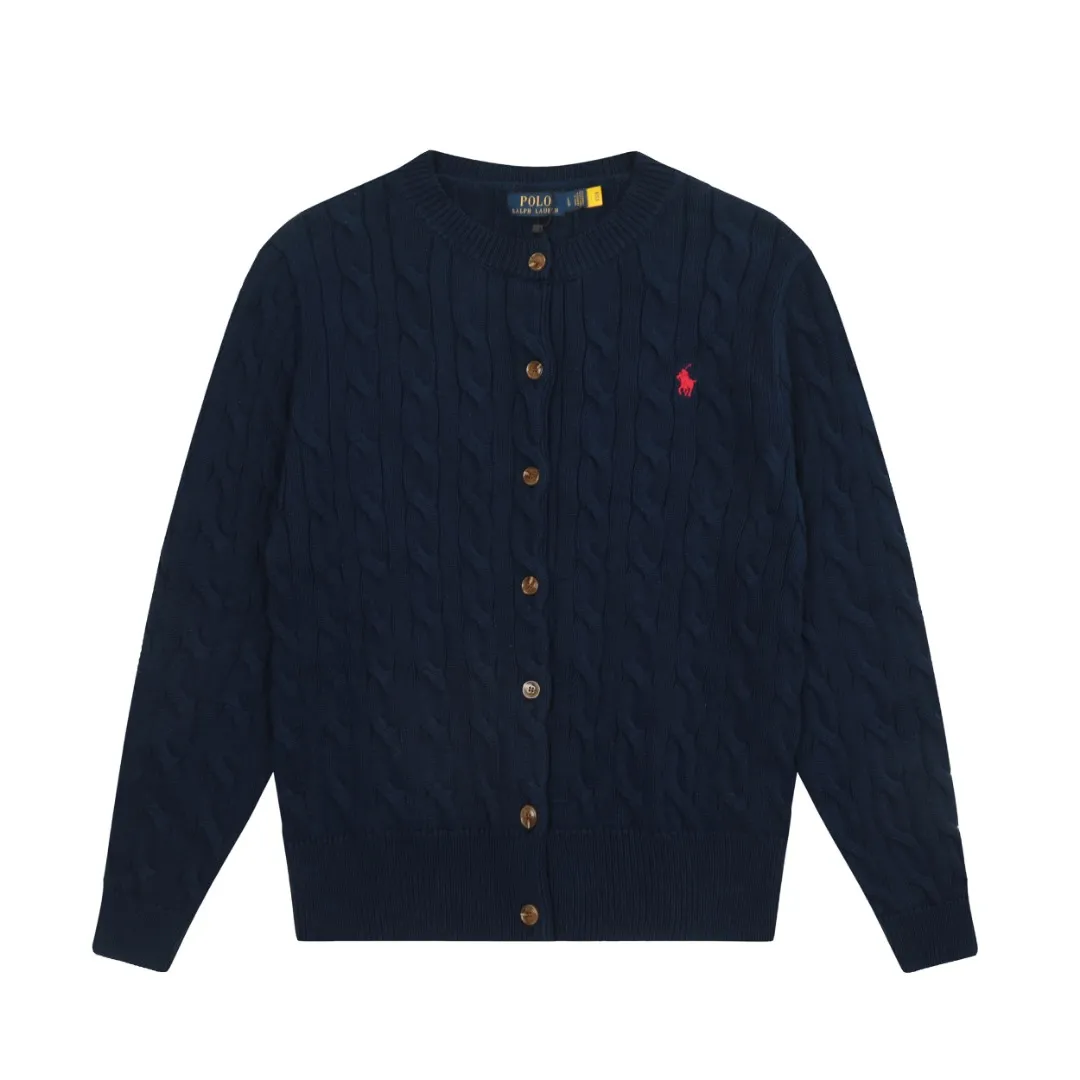 P220 RALPH LAUREN Ralph Lauren sixteen colors classic small label embroidery hemp cardigan round neck long sleeve button knitted sweater men's and women's tops Size: S M L It is made of pure cotton yarn and multi-knitted pure cotton, which is skin-friendly and comfortable. Small label war horse embroidery twist button round neck cardigan sweater🐎High quality. Follow the blogger to learn how to wear it! Let’s buy a Ralph Lauren cable sweater. It’s a super hard-to-find series after it became popular. It’s hard to find one on the official website. It’s simple and practical, has a lazy and loose feel, soft and delicate feel, and has a loose fit. Whether worn alone or layered, you can wear a simple one to create different styles of fashion!